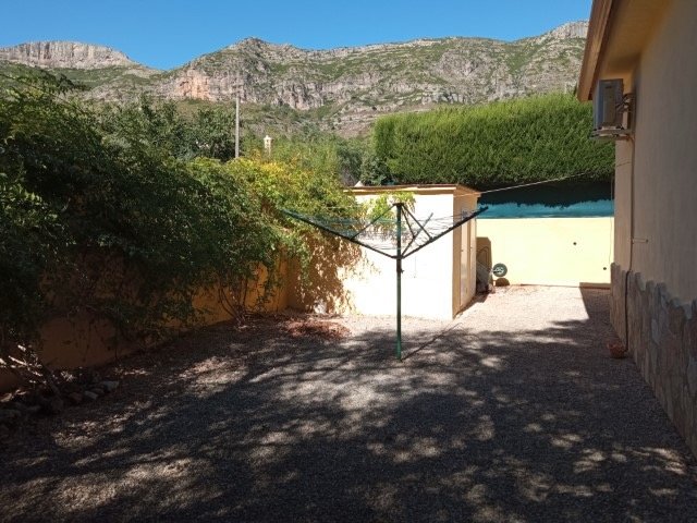 Property 2453 - Image 33